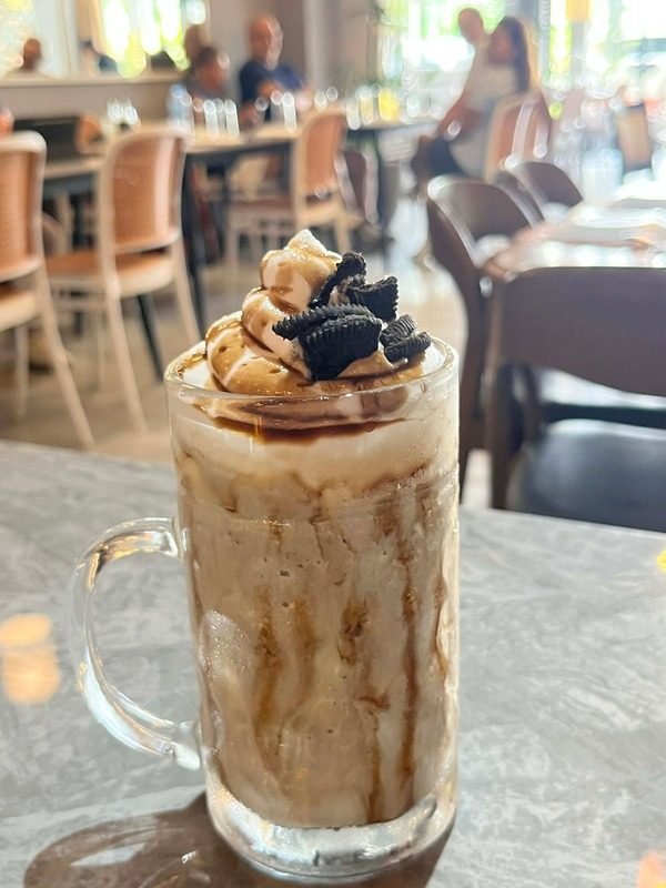 Mocha Oreo Cream