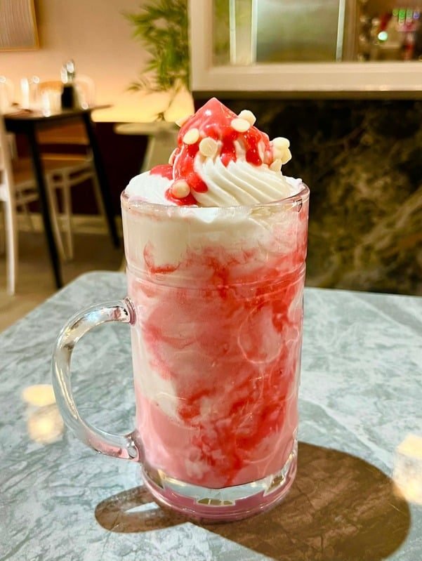 Strawberry Blush Cream